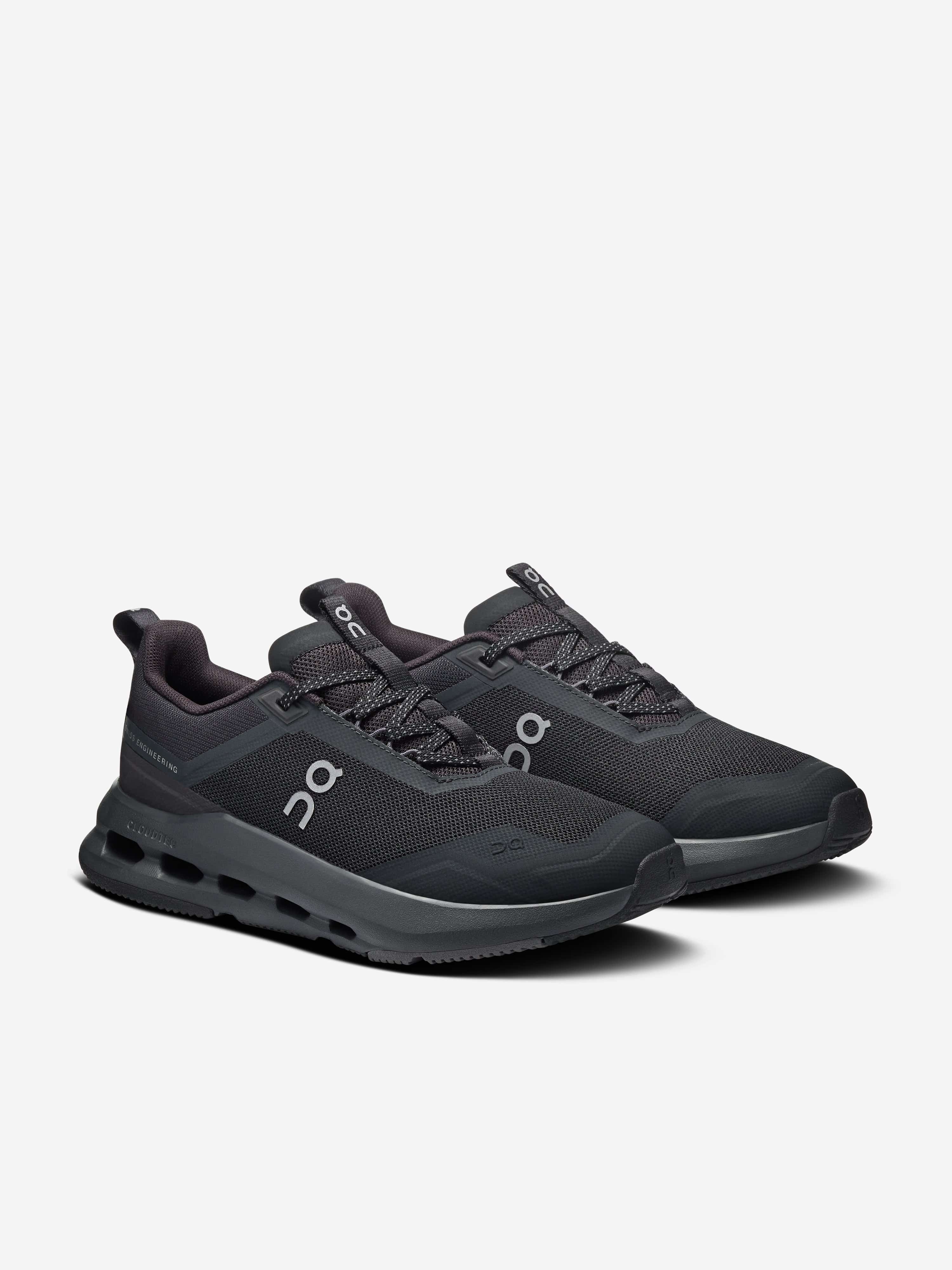 On Running Kids Cloudnova Trainers in Black