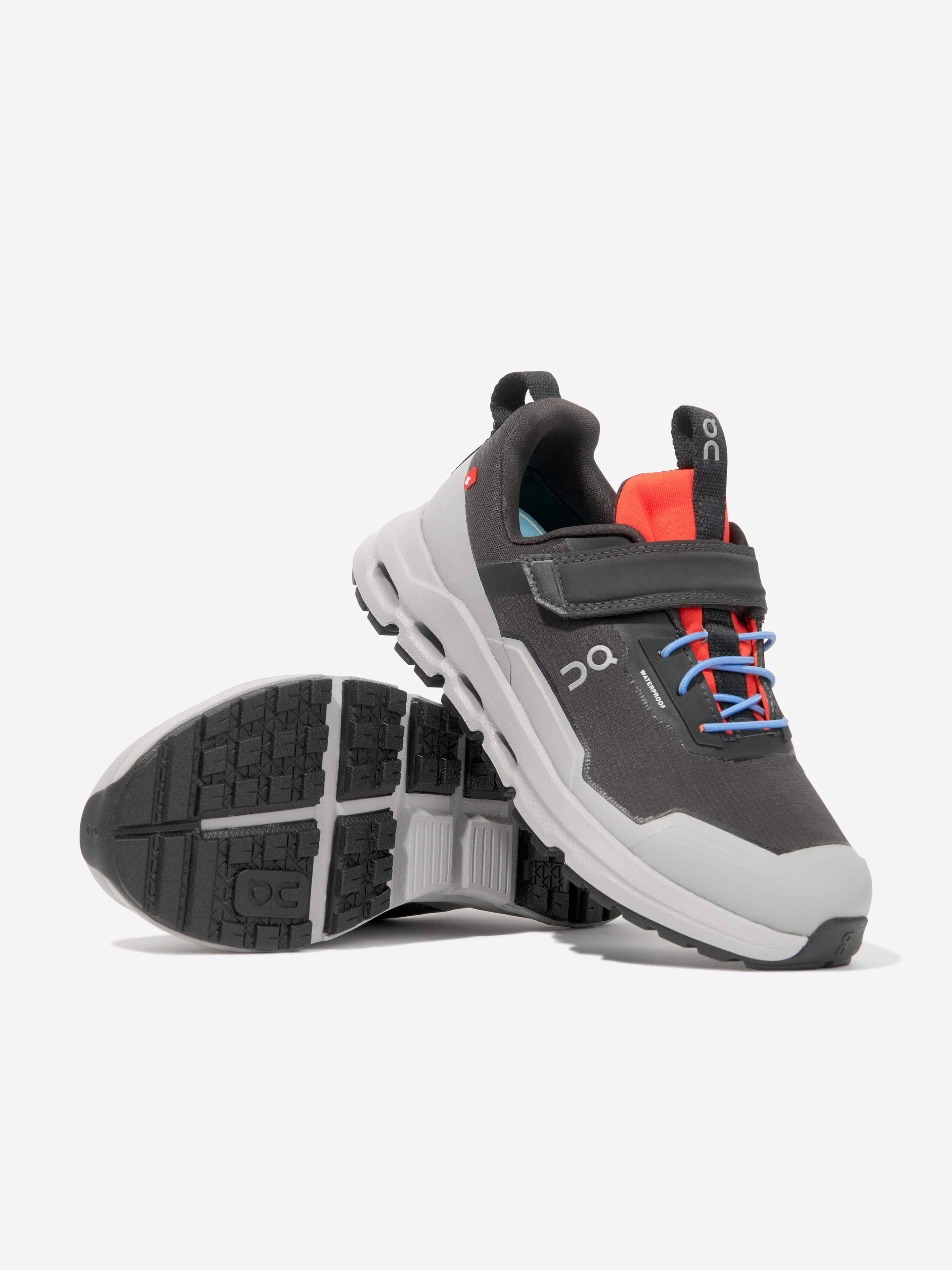 On Running Kids Cloudhero Waterproof Youth Trainers in Black