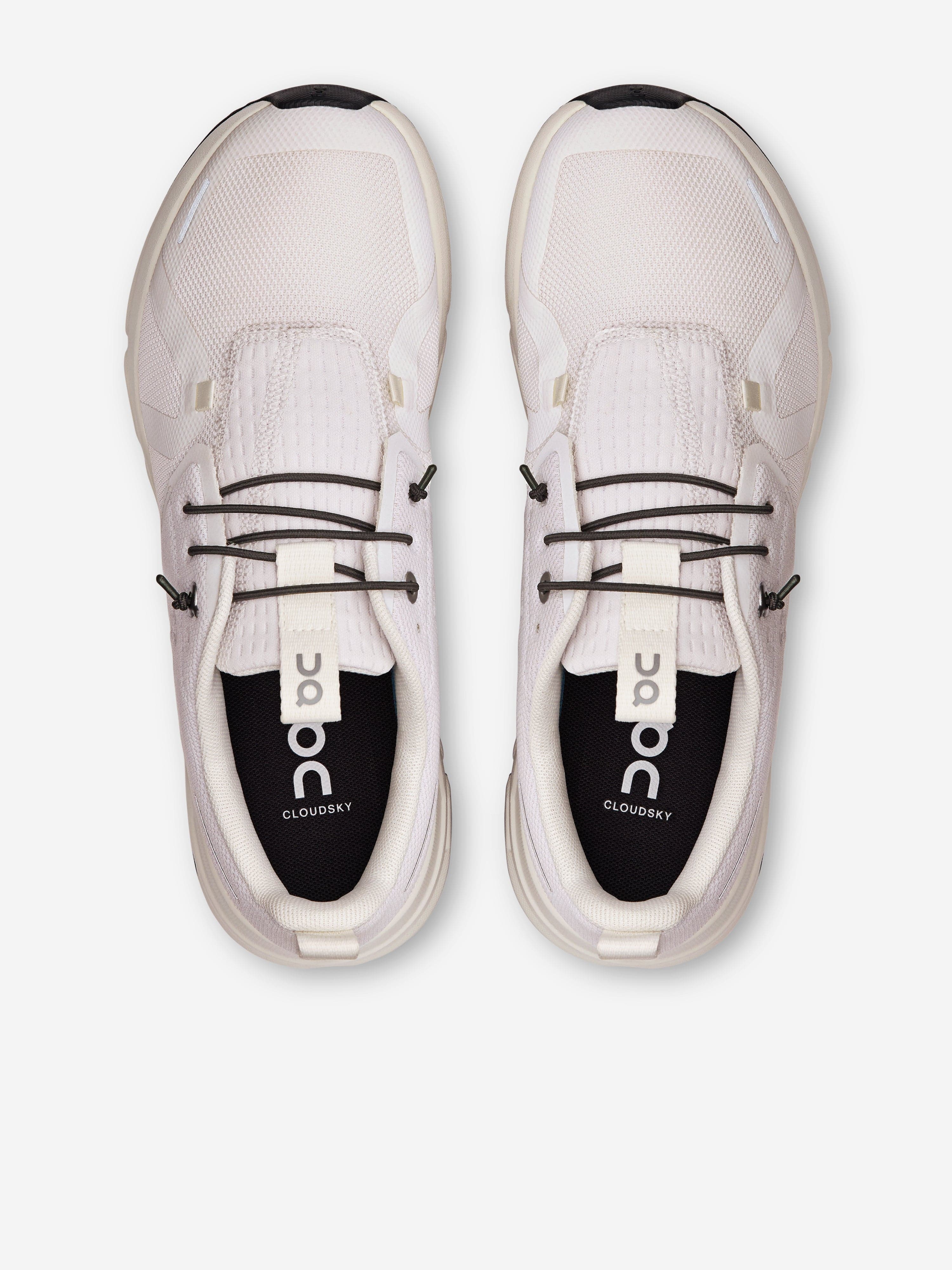 On Running Kids Cloud Sky Trainers in White
