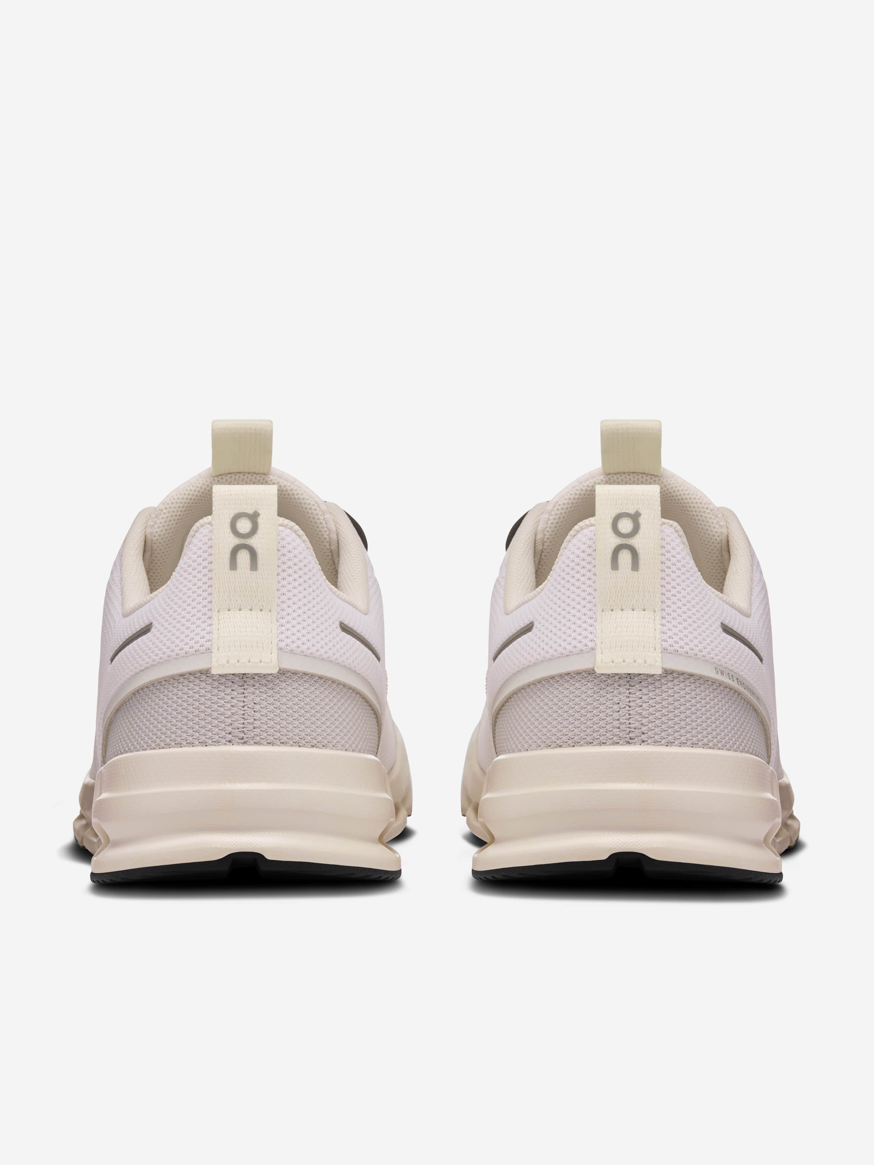 On Running Kids Cloud Sky Trainers in White