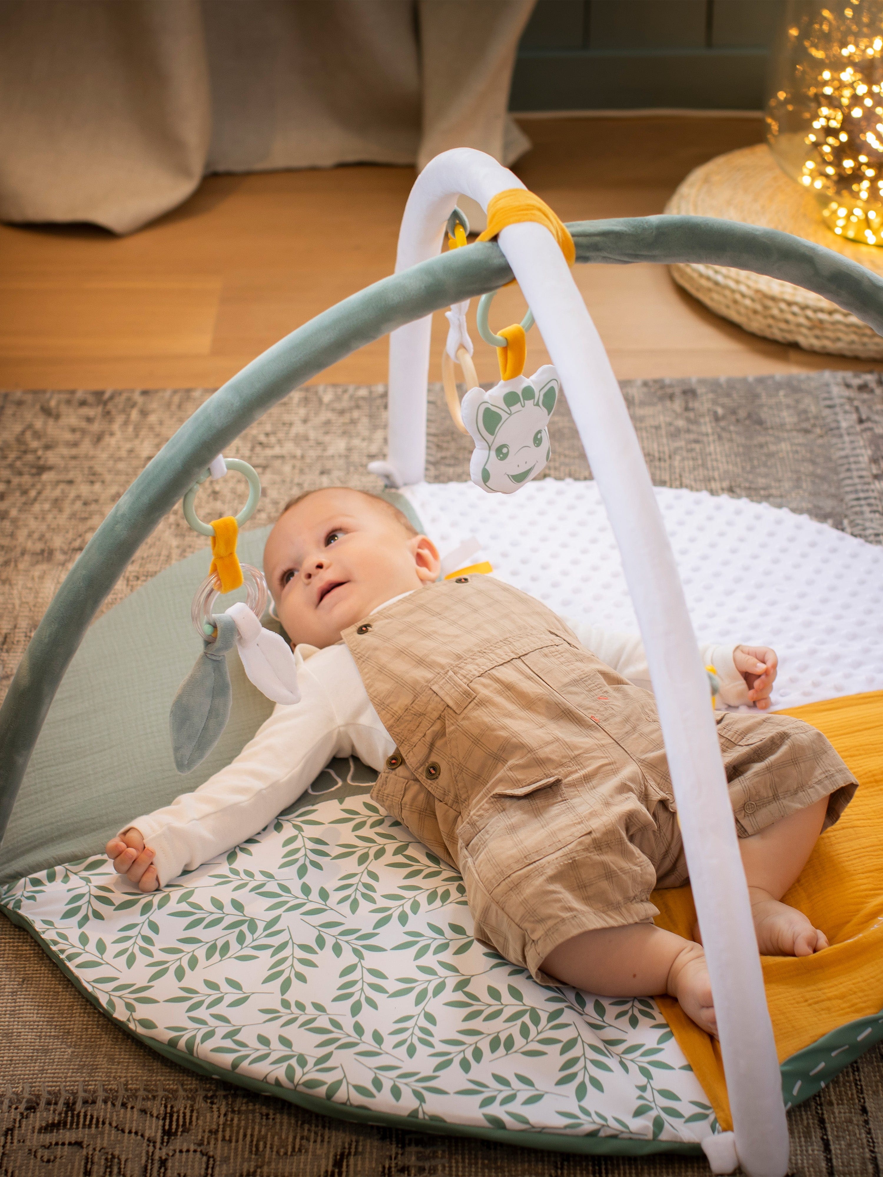 Sophie La Girafe Baby Reverso Playmat in Multicolour