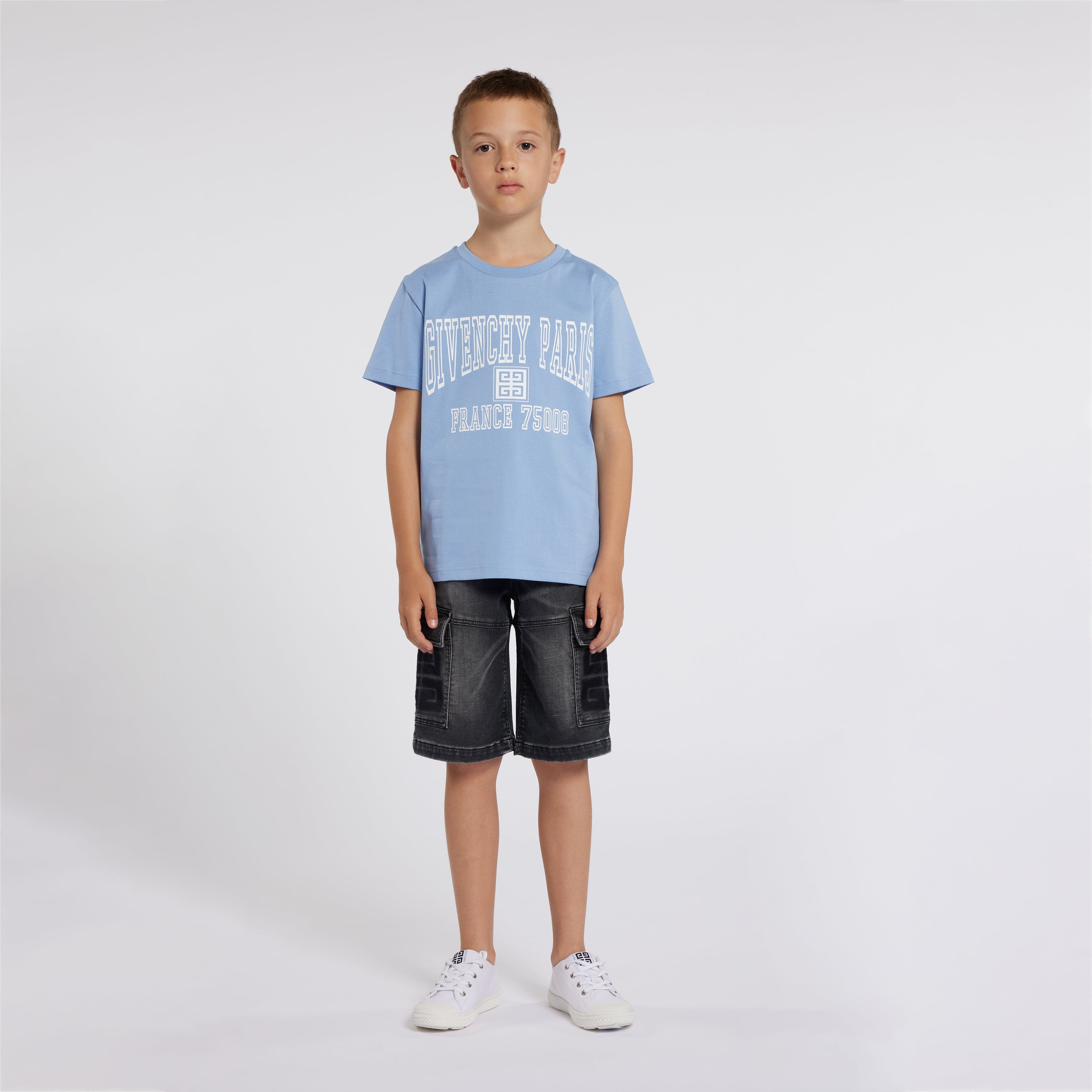 Givenchy Boys Logo Print T-Shirt in Blue