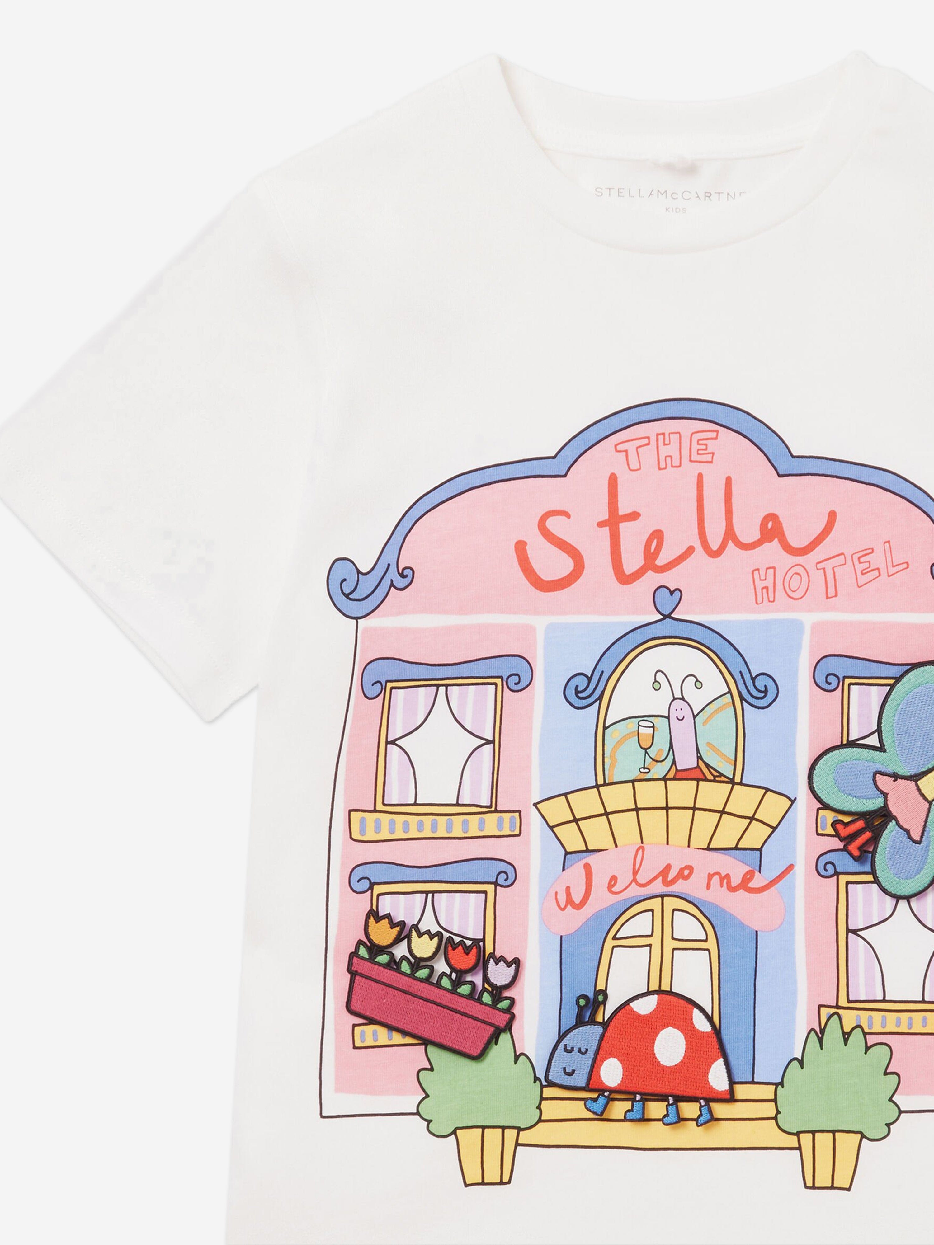 Stella McCartney Girls Bug Hotel T-Shirt With Detachable Appliques in Ivory