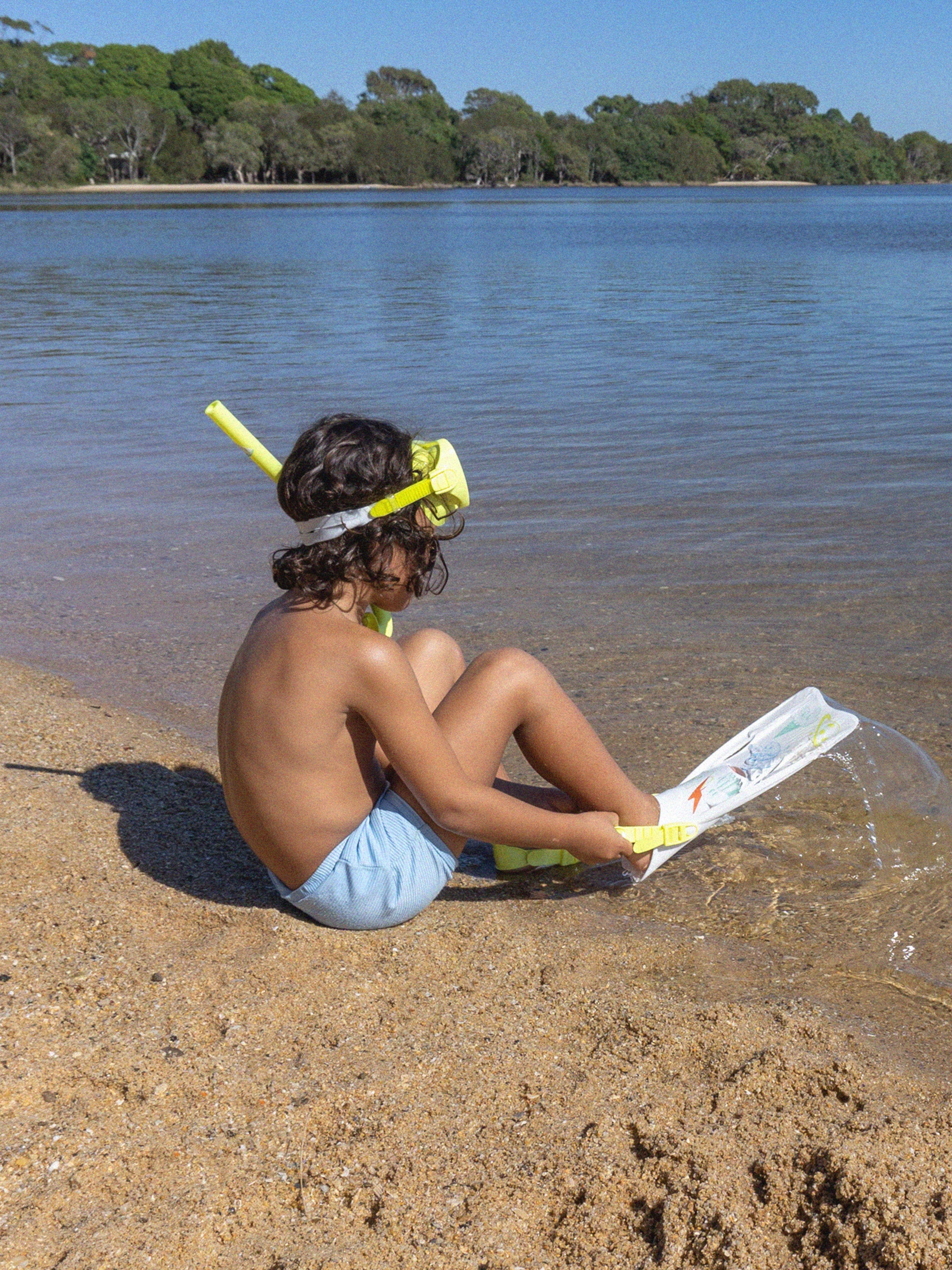 Sunnylife Kids Medium Snorkel Set in Yellow (38cm)