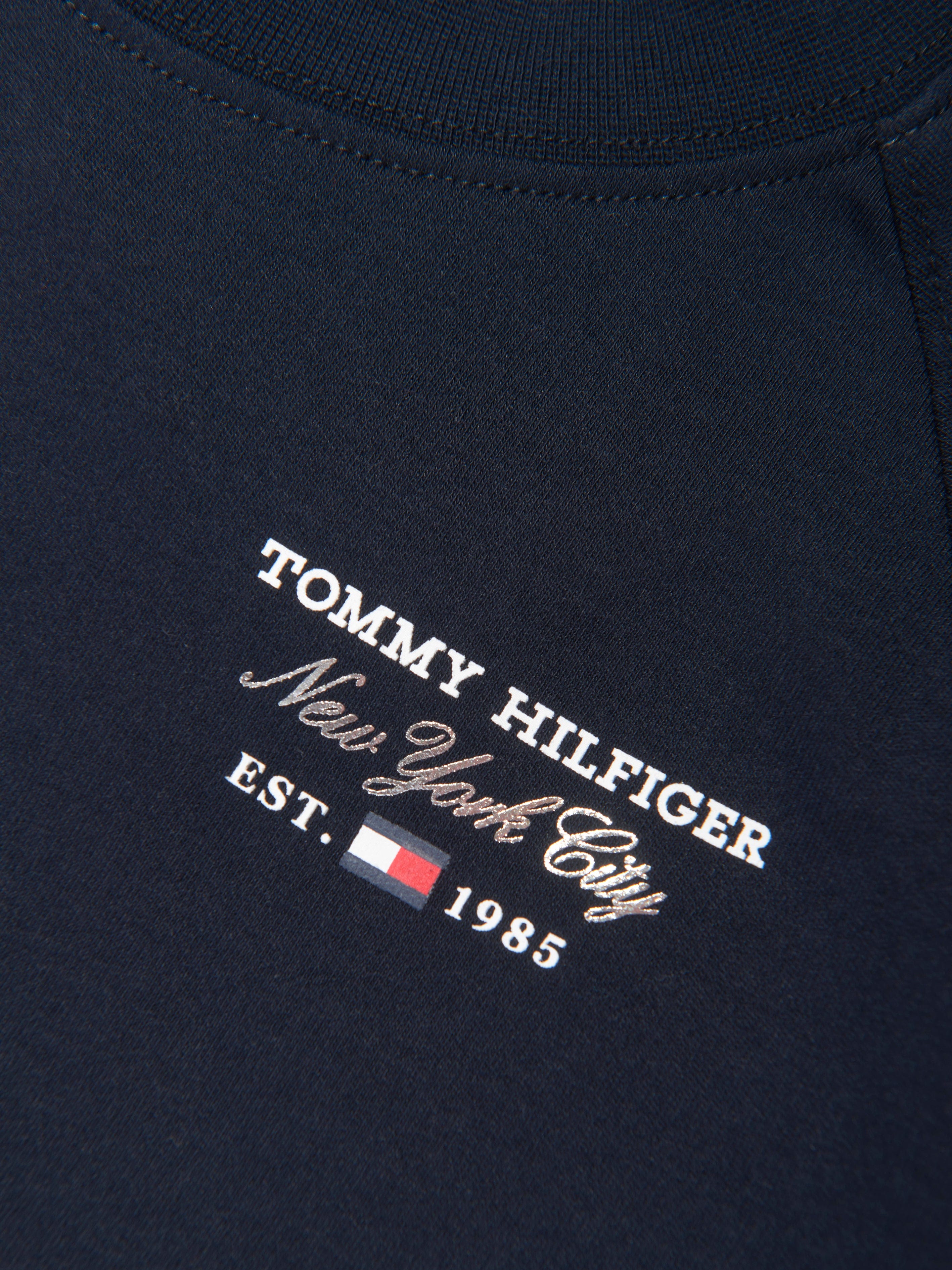 Tommy Hilfiger Girls Tommy Script T-Shirt in Navy