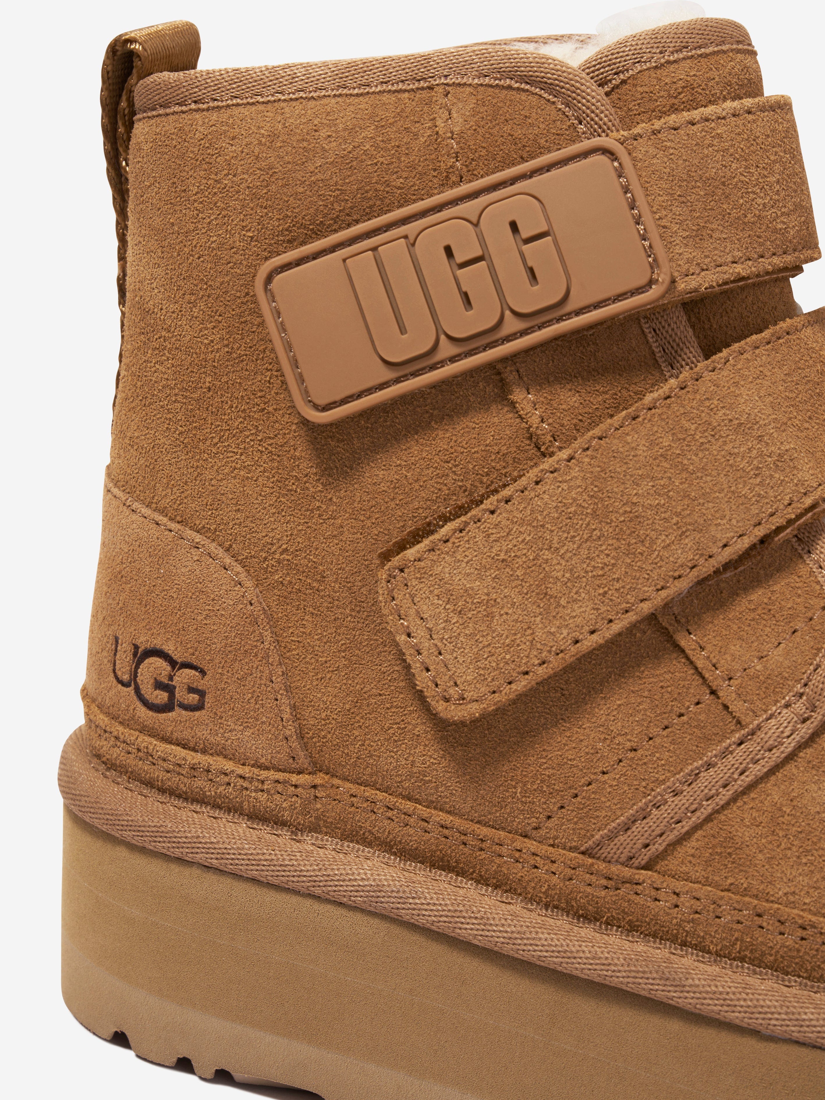 UGG Kids Neumel Platform Boots in Brown