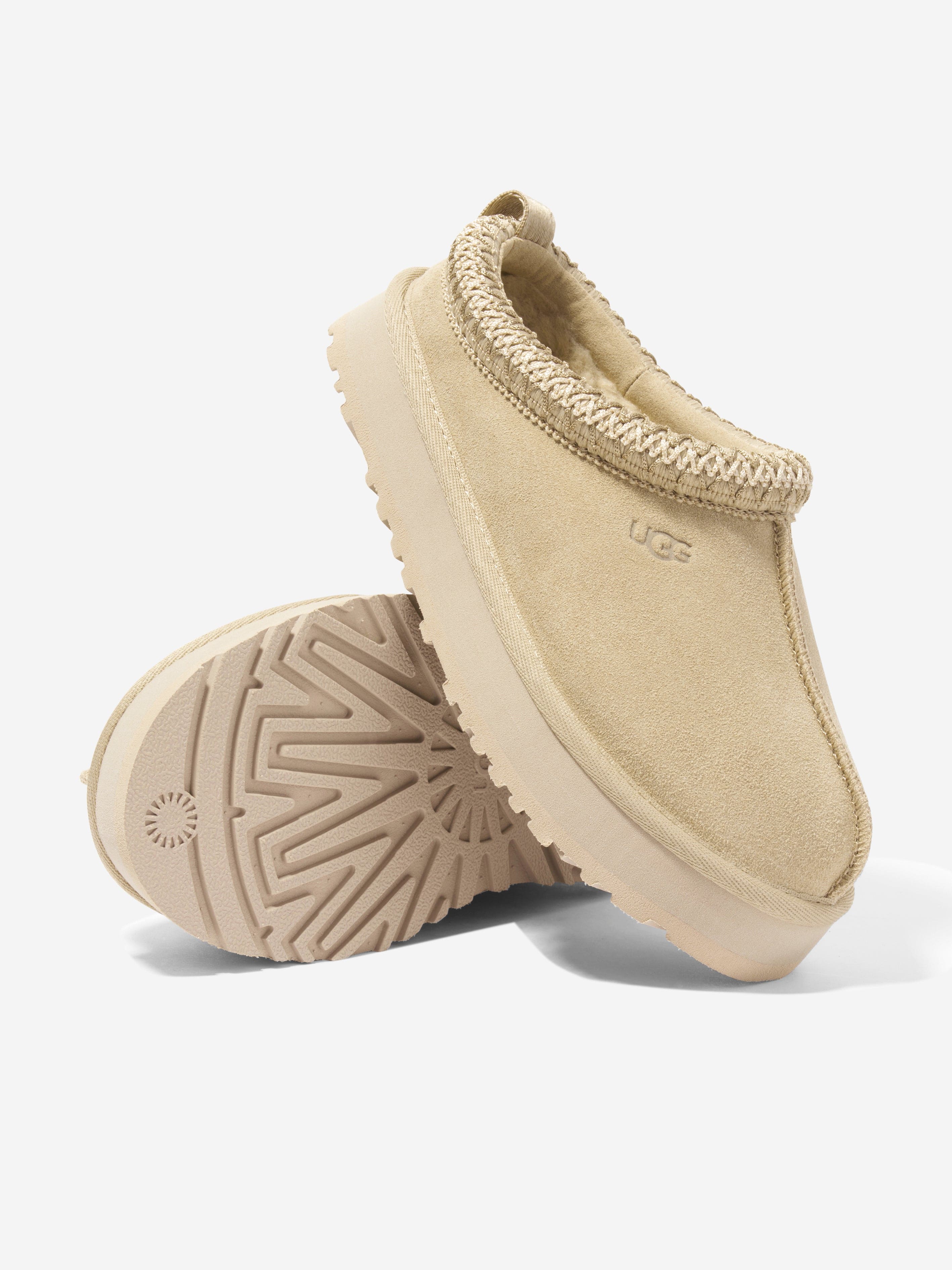 UGG Girls Tazz Slippers in Beige