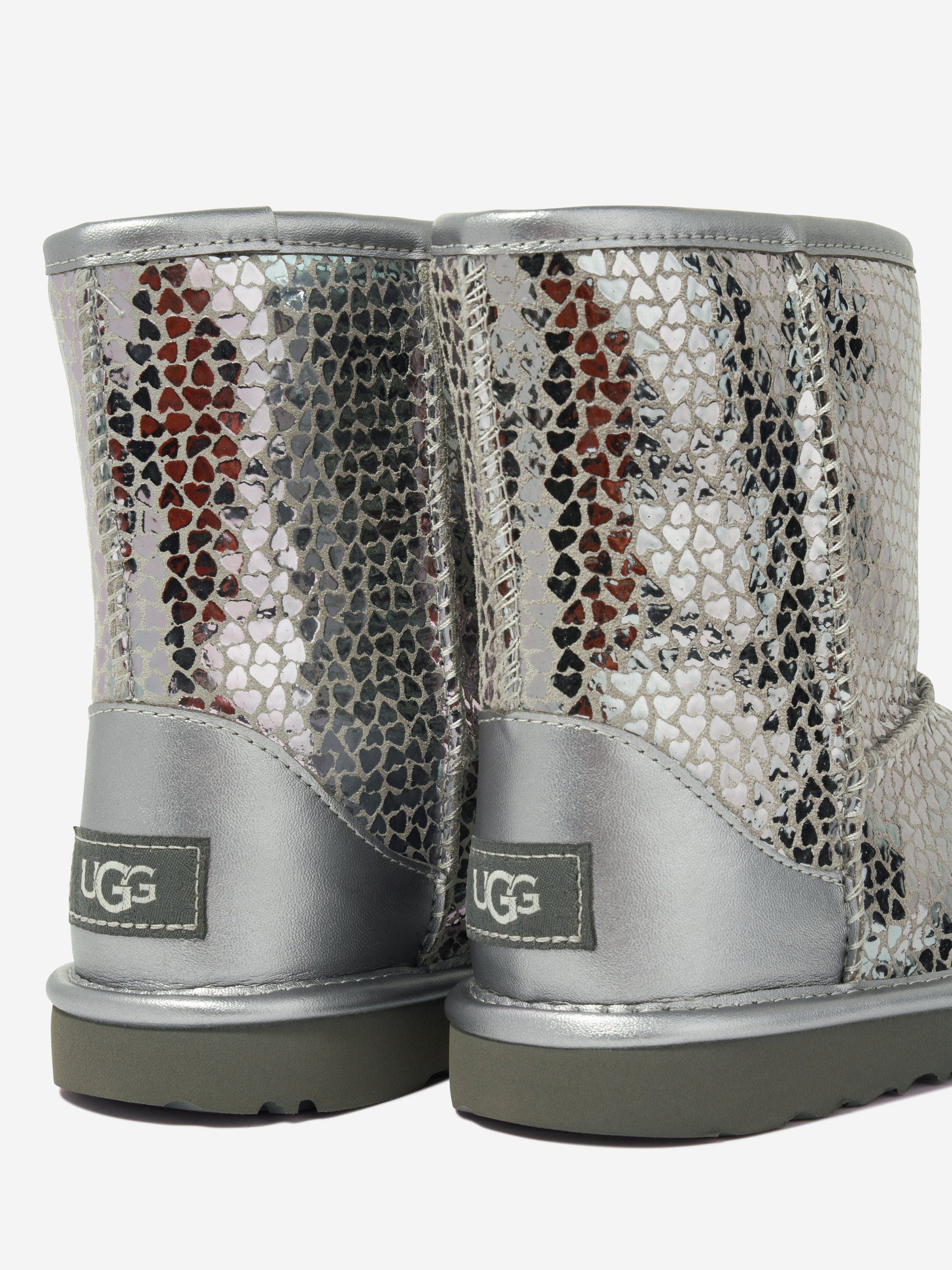 UGG Girls Classic II Gel Hearts Boots in Silver