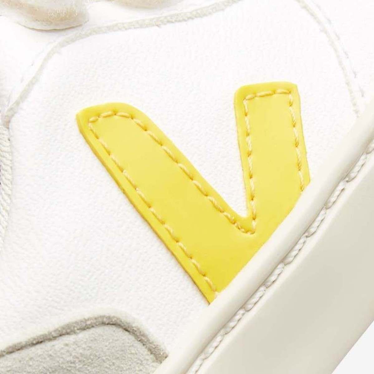 Veja Kids Leather Lace Up Trainers