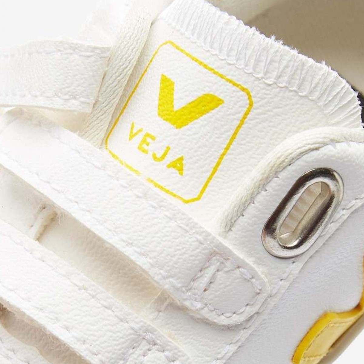 Veja Kids Leather Lace Up Trainers