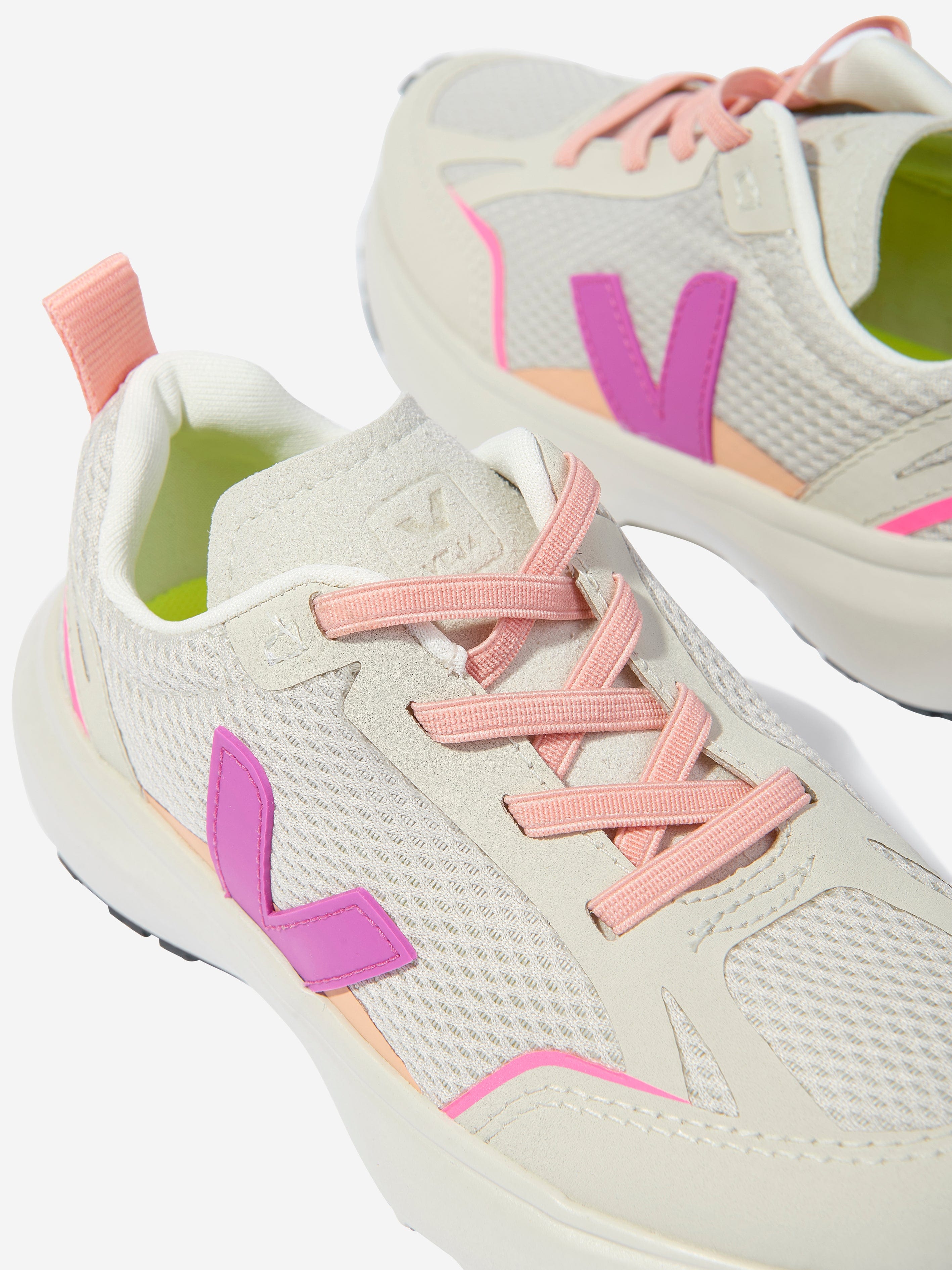 Veja Girls Canary Light Trainers in Multicolour