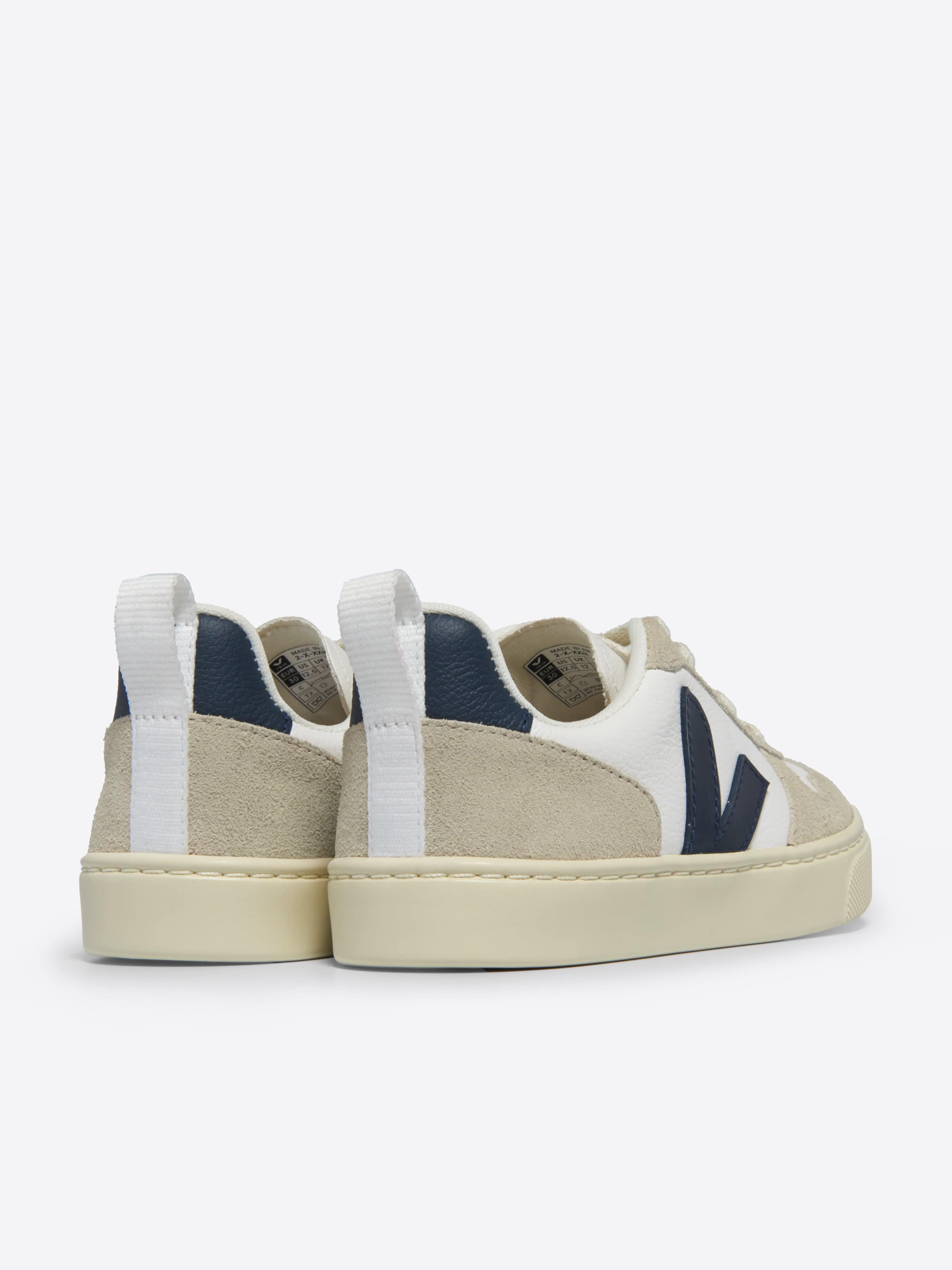 VEJA4002_WHITE_3