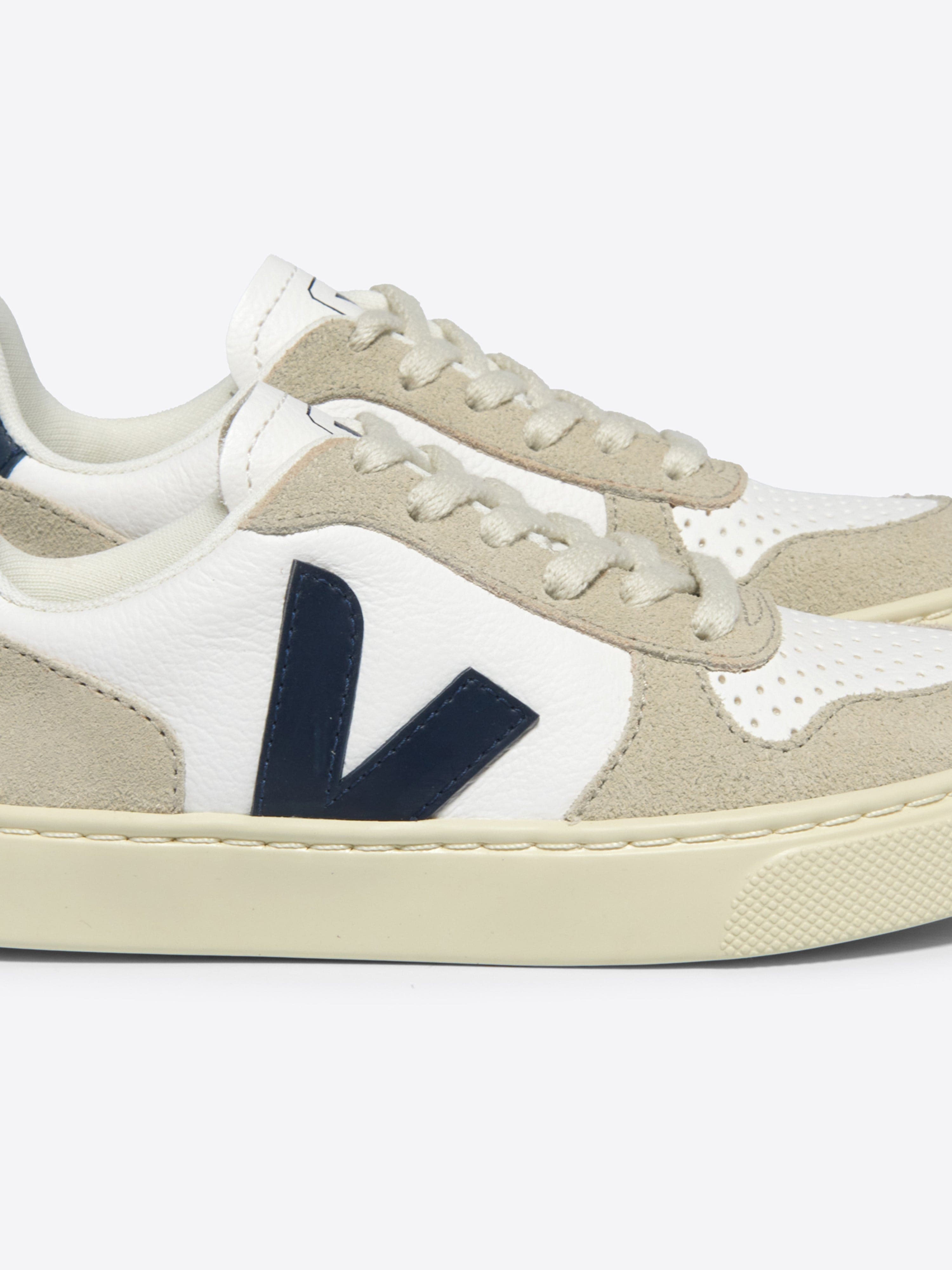 VEJA4002_WHITE_4