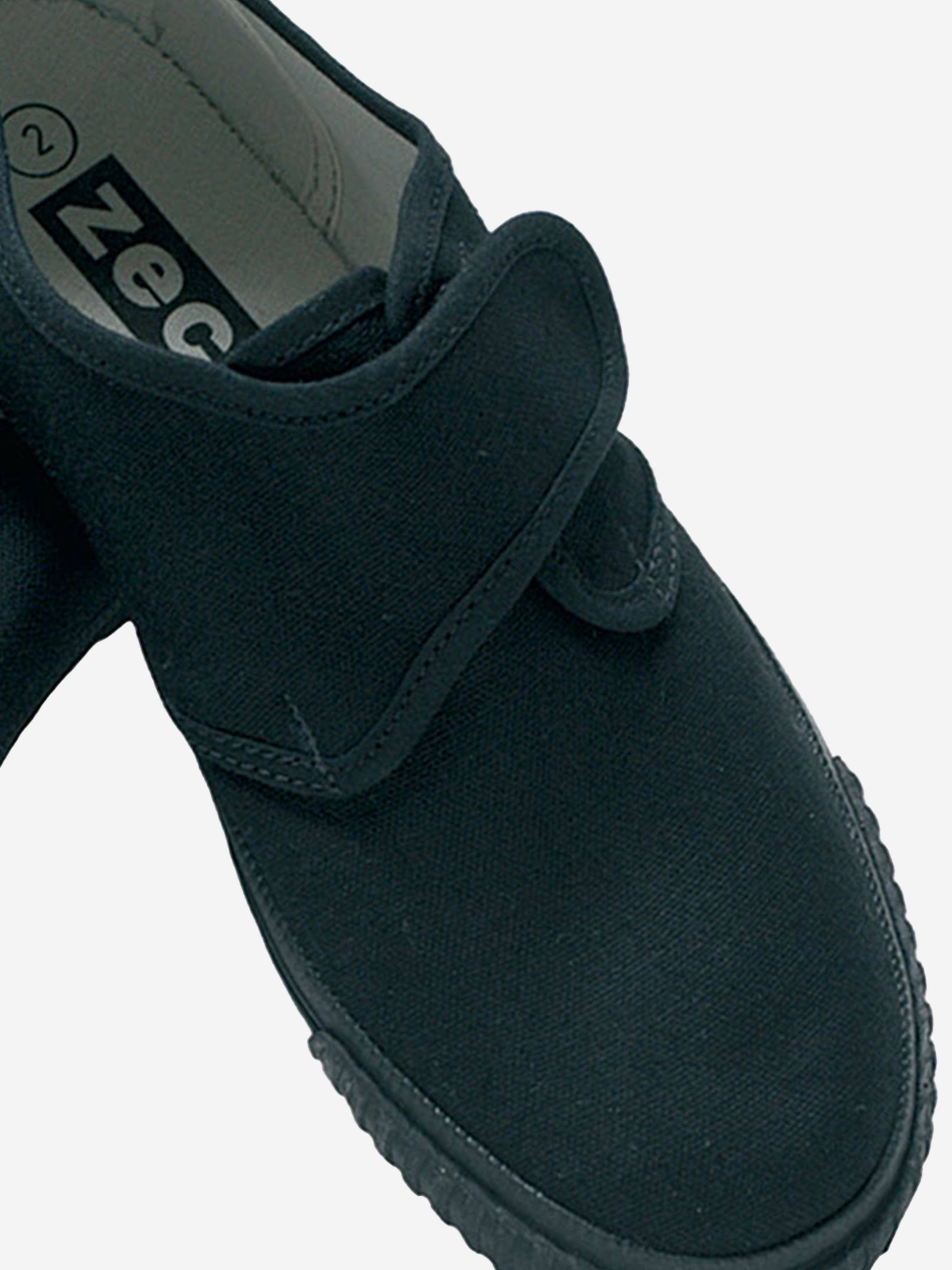 Zeco Kids School Velcro Plimsolls in Black