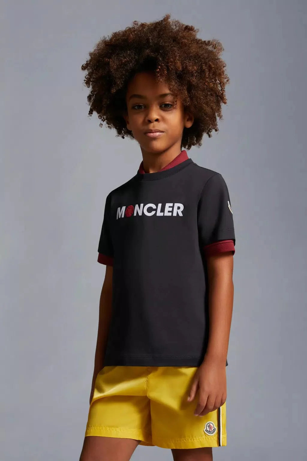 Moncler Enfant Boys Basketball Logo T-Shirt in Navy